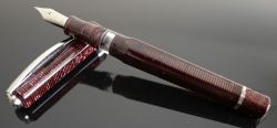 Stilou Visconti Wall Street LE Burgundy Palladium Trim 23k Nib M