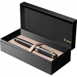 Stilou Pilot Custom Urushi Black Gold Trim 18k Nib FM 