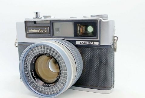 Aparat Foto Yashica Minimatic S