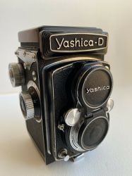 Aparat Foto Yashica D