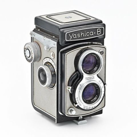 Aparat Foto Yashica B