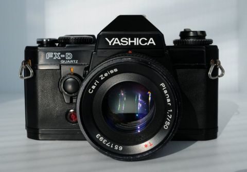 Aparat Foto Yashica FX-D Quartz Black