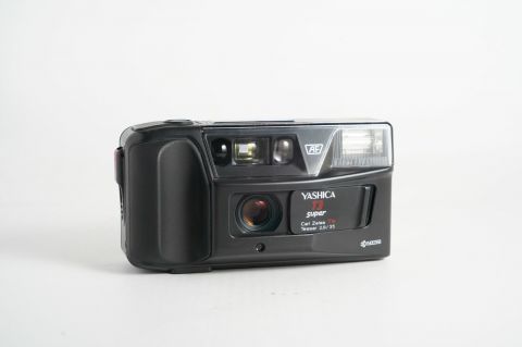 Aparat Foto Yashica T3