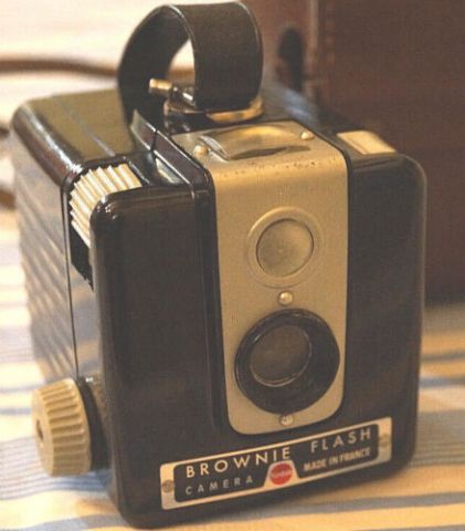 Aparat Foto Kodak Brownie Flash Camera