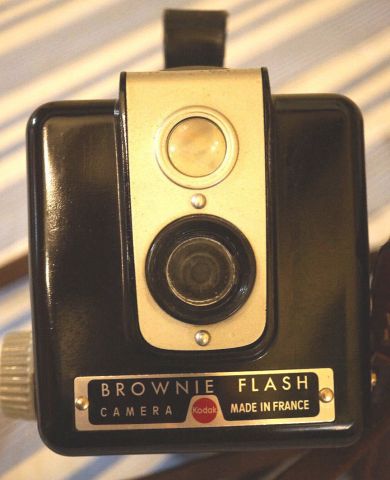 Aparat Foto Kodak Brownie Flash Camera