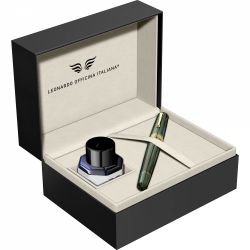 Stilou Leonardo Momento Zero Grande Masterpiece Ebonite Green Gold Trim 14k Nib F